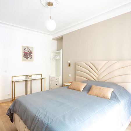 Suite Raphael Tour Eiffel Париж Екстериор снимка